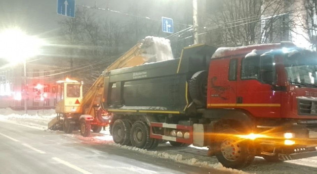 Из Иванова за ночь вывезли более 4 000 кубов снега